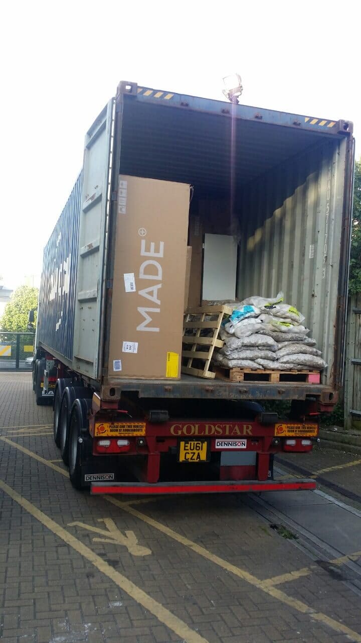 Tokyngton moving vans HA9