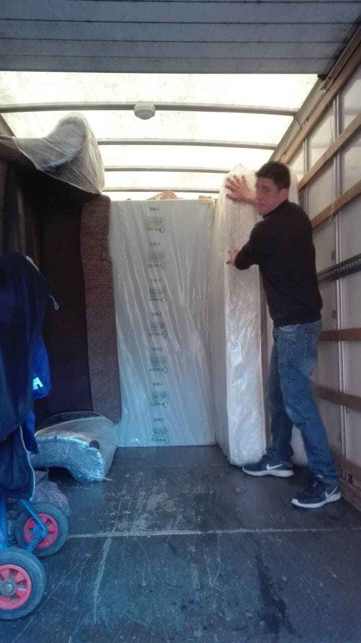 Gunnersbury moving vans W4