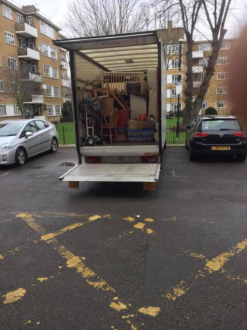 Croydon van with man CR9